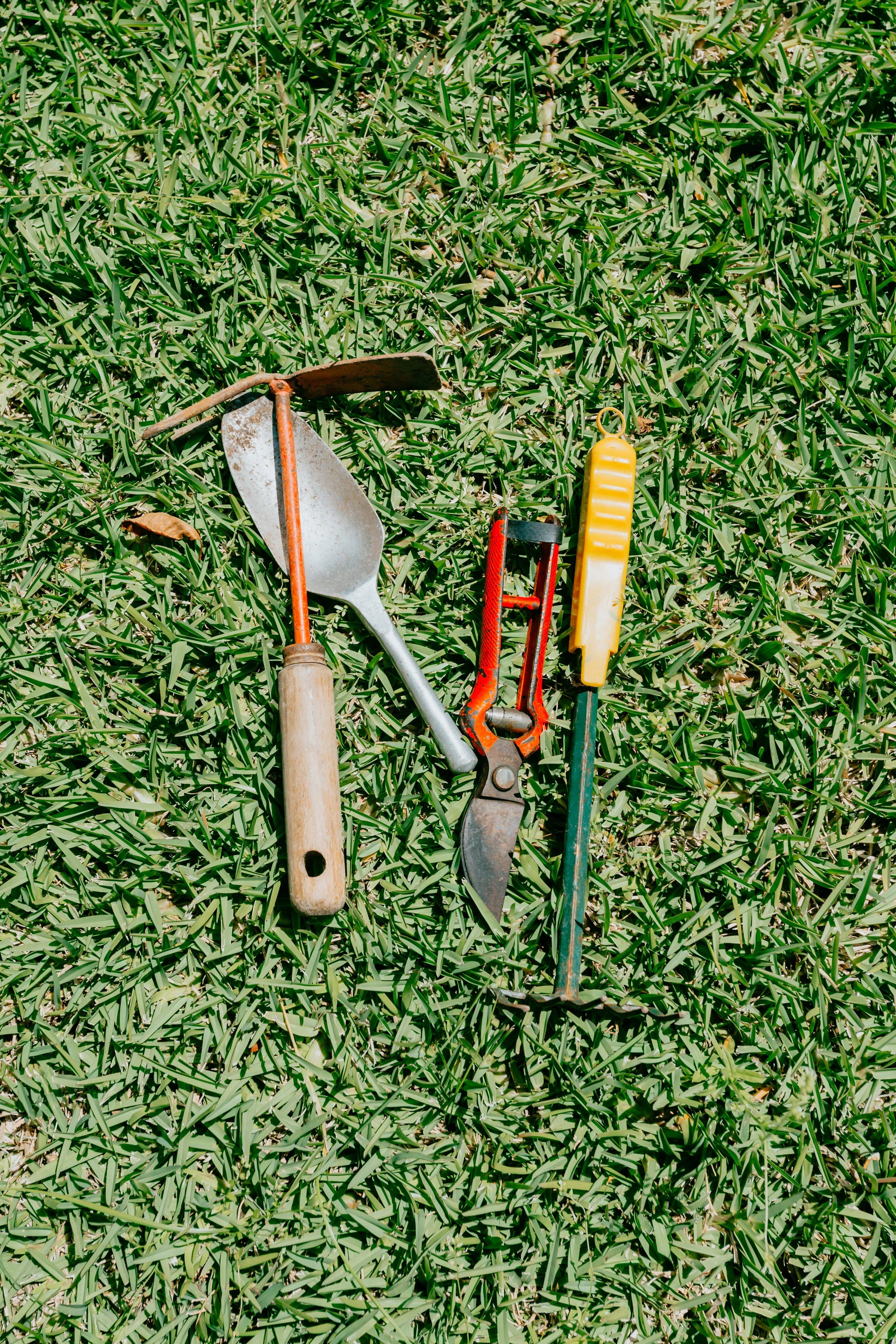 GARDEN TOOLS