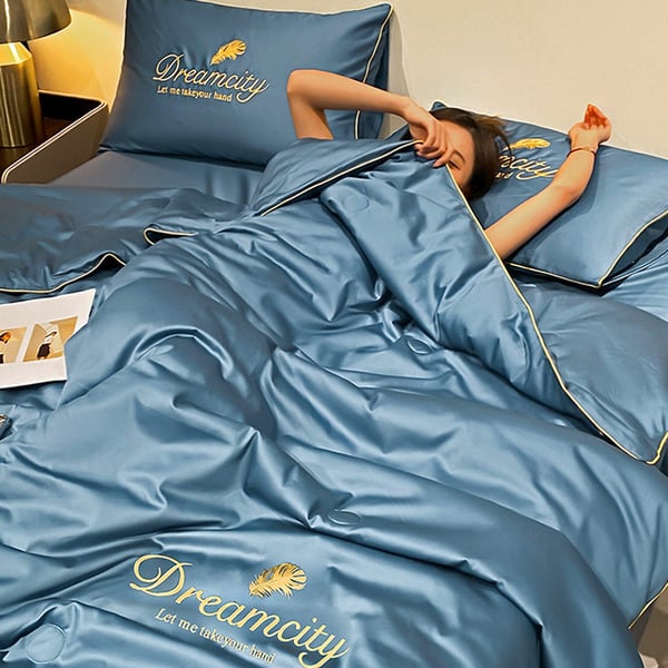 Dreamcity Summer Ultra Thin Comforter