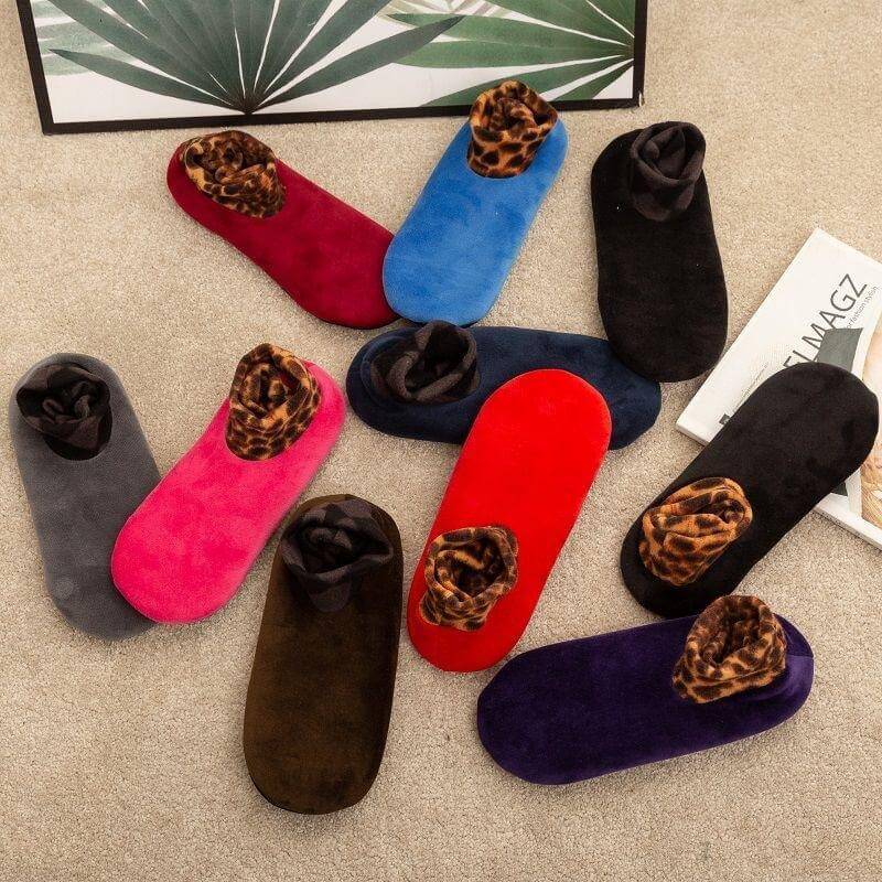 Snuggy Cozy Non-Slip Winter Socks | BUY 1 GET 1 PAIR FREE (2 PAIRS)