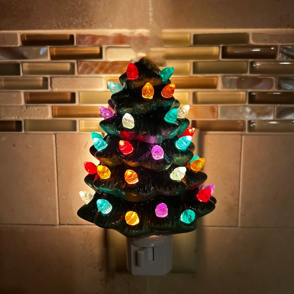 Winterglow Christmas Tree Night Light | BUY 1 GET 1 FREE (2PCS)