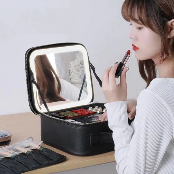 ChicBag™ Cosmetic Bag with Mirror & USB Port