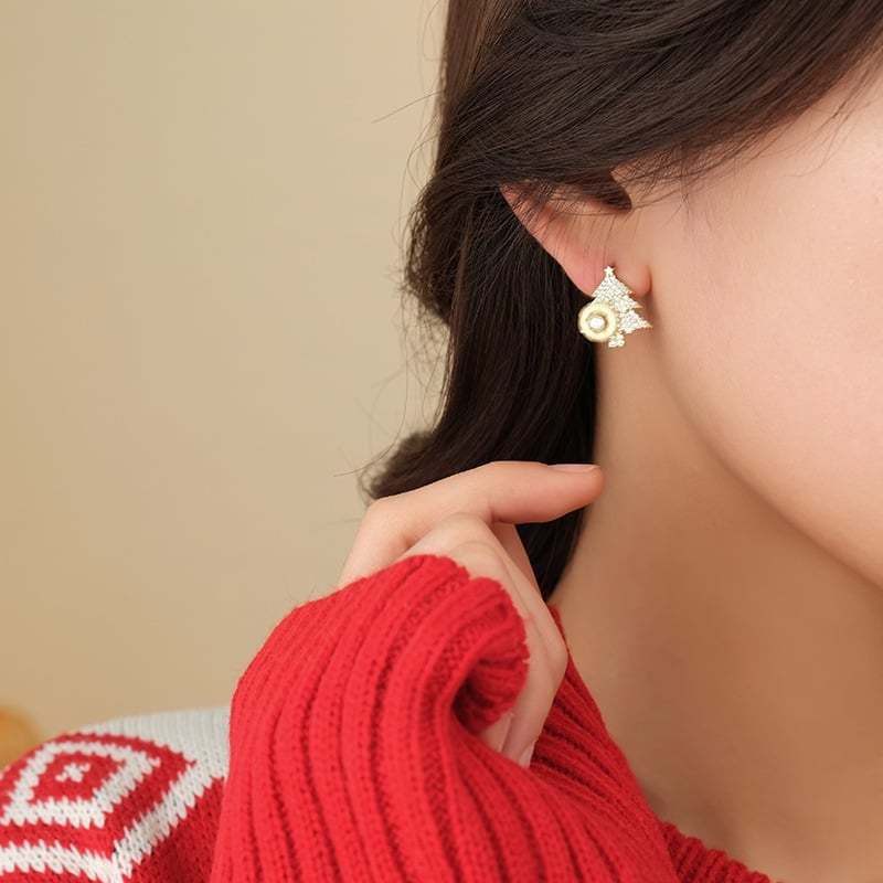 Snowear Rotatable Snowflake Christmas Tree Earrings