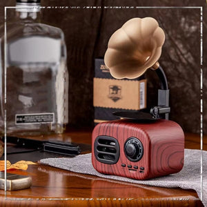 Vinyltunes™ Retro Phonograph Bluetooth Speaker