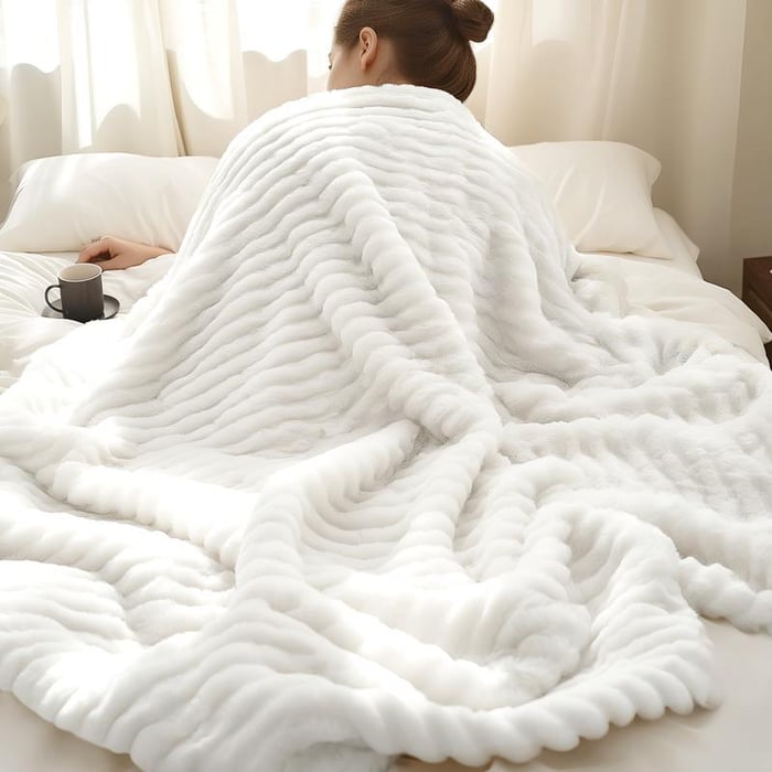 Snoozease Soft and Cozy Flannel Fleece Blanket