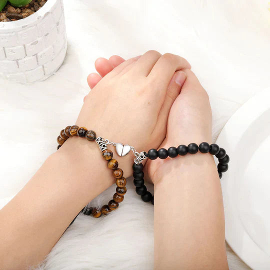 VALENTINE'S OFFER: 50% OFF | Magnetic Heart Bracelets for Couples