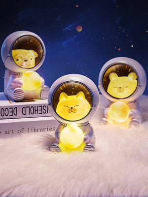 Astronimal Astronaut Night Light | BUY 1 GET 1 FREE (2PCS)