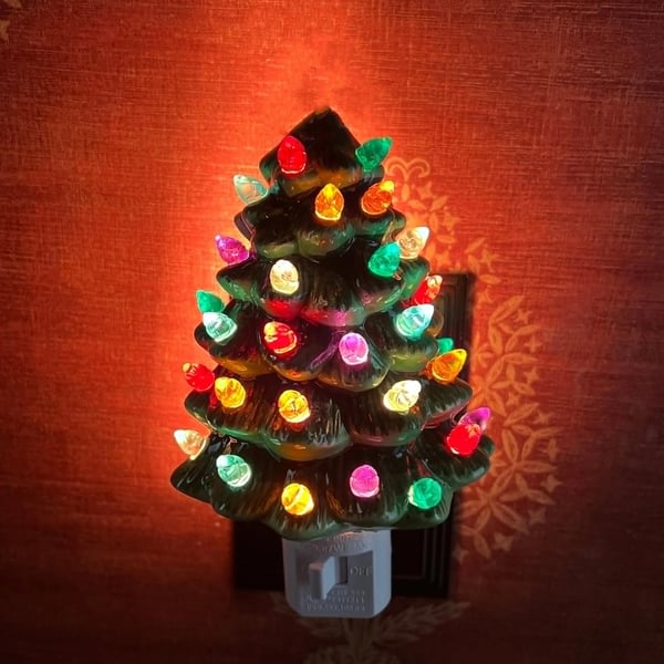 Winterglow Christmas Tree Night Light | BUY 1 GET 1 FREE (2PCS)