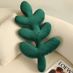 Leaf pillow | plant love in pillow form